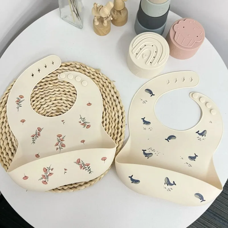 Suit Cute Feeding Bib, Food Bi - Baby Food Grade 评论和价格